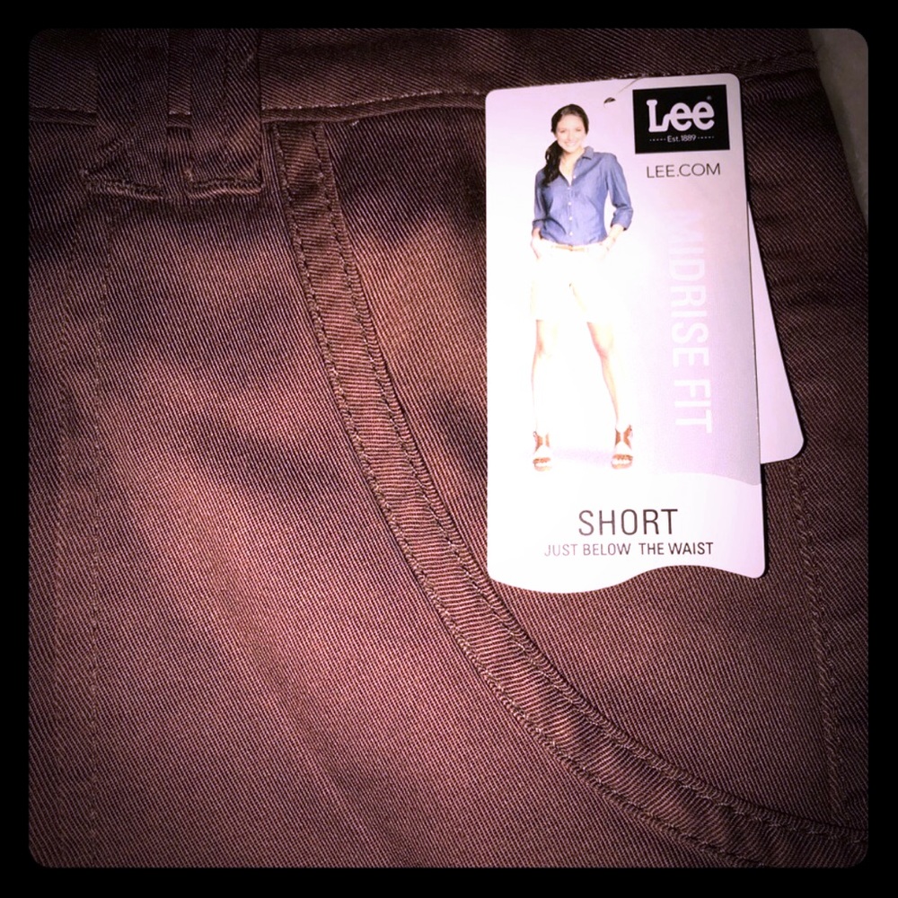 NWT Lee Short